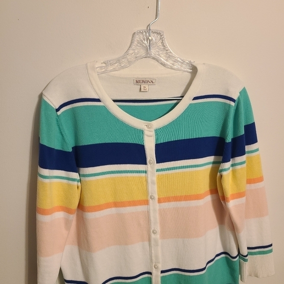 Merona | Women's Color Block Cropped Cardigan Sweater (Size XL) - Picture 3 of 8